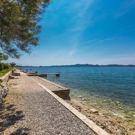 Fuer 4 Personen Ca 55 M In Bibinje, Adriakueste Kroatien Gespanschaft Zadar Bibinje